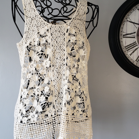 Lace Tank - Picture 1 of 8